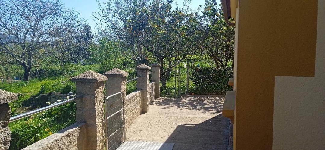 הוילה Moaña Casita Con Terreno A 10 Minutos Del Centro De Vigo מראה חיצוני תמונה