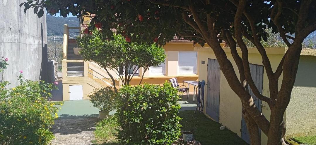הוילה Moaña Casita Con Terreno A 10 Minutos Del Centro De Vigo מראה חיצוני תמונה